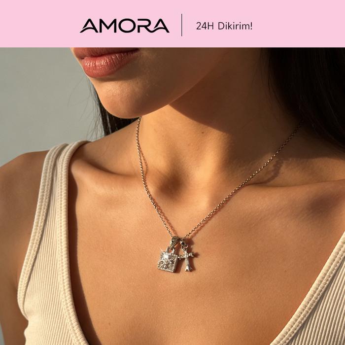【Beli Satu Gratis Satu】AMORA [Harga telah dibanting, segera diCO] Free Box Kalung Salib PermataTitan