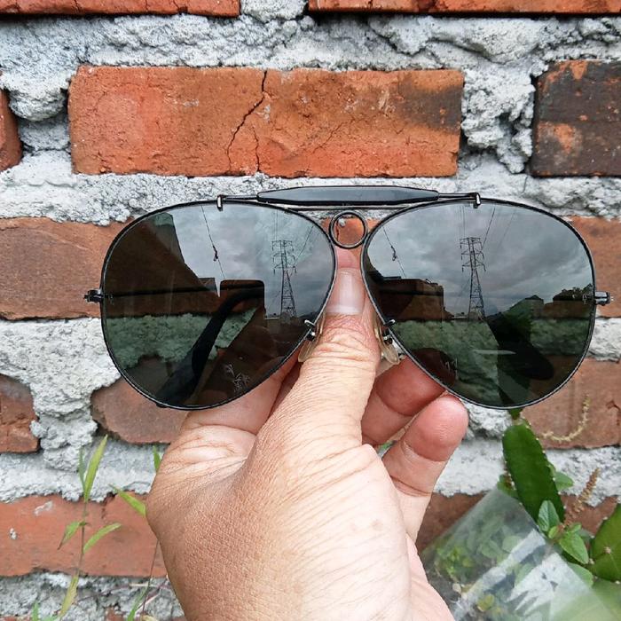 rayban B&L USA original shooter BALCKCROOM size 62
