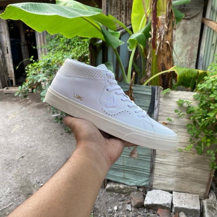 Converse pro mid louie lopez leather