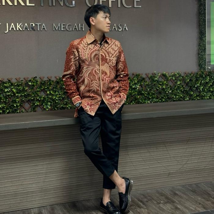 Kemeja batik exclusive pria formal tangan panjang bahan dobby semi sutra - full jahitan smok bordir 