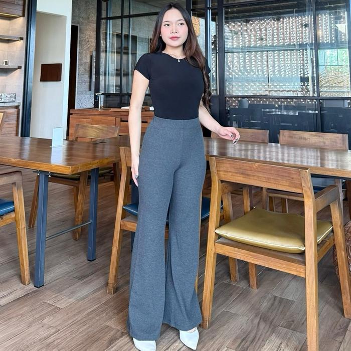 Celana cut byar // rib premium