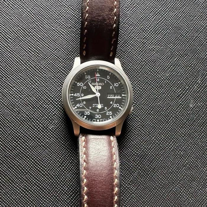 Seiko Jam Tangan Seiko 5 Military SNK805