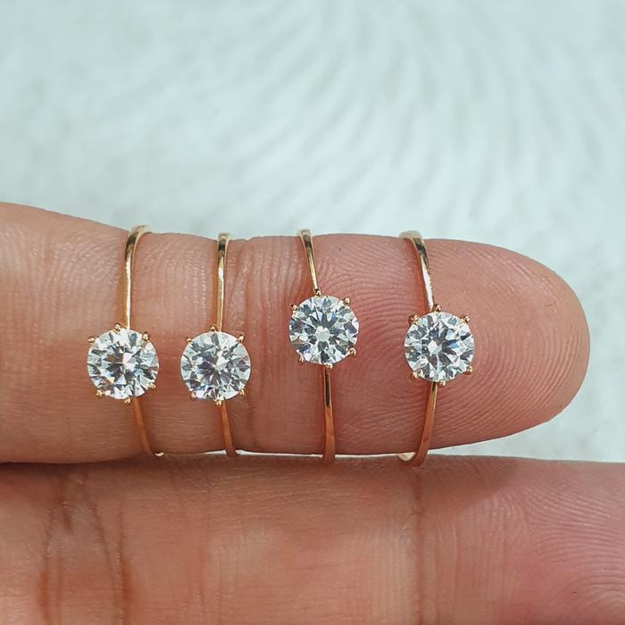 Cincin Solitaire Emas 70 % 70% 700