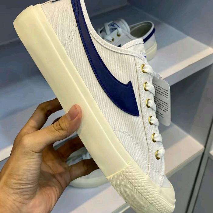 sepatu compas pria original