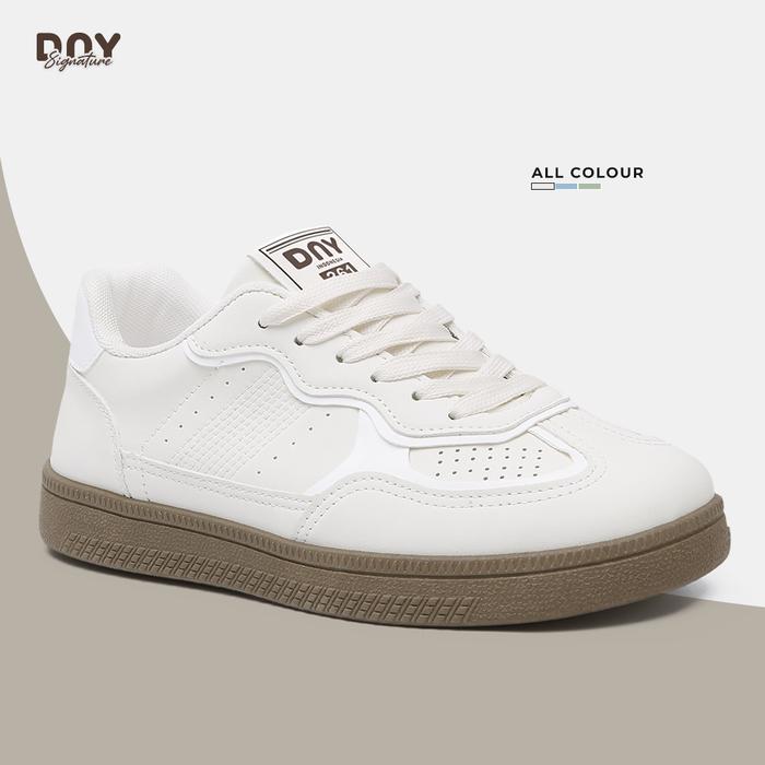 Sepatu Olahraga Putih Wanita Kekinian Sneaker Casual Shoes Korea Style DNY361 by Signature
