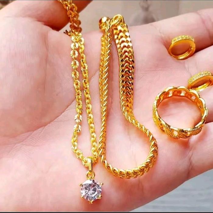 Perhiasan Emas Titanium Cantik Model Gold Kulit kalung 1 set xuping titanium rose rose gold