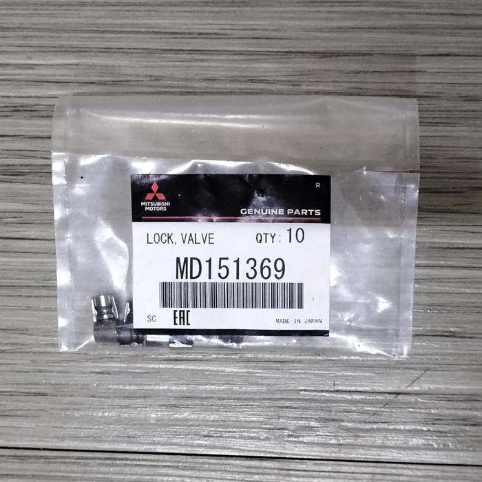 Kuku Klep Kancing Klep Mitsubishi Grandis Pajero Sport Triton ASLI3