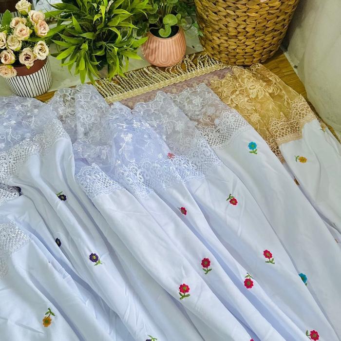 Mukena Aesthetic Seribu Bunga Bordir 2025 Muslim Renda Putih Motif Mukenah Dewasa Mewah Katun - Kuni