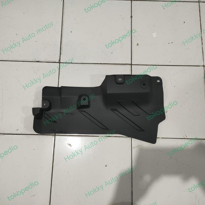 Fender Mud Guard Hino 500