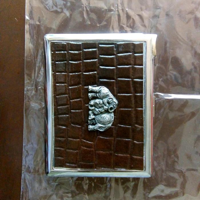 Dompet / Tempat Rokok Bahan stainless dan kulit asli Thailand