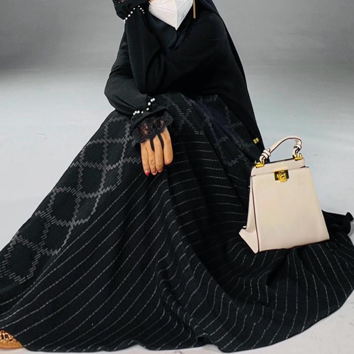 Abaya mutiara jetblack mix hikmat Baju Hitam dengan Renda dan Manik-manik Elegan untuk Tampilan Mena