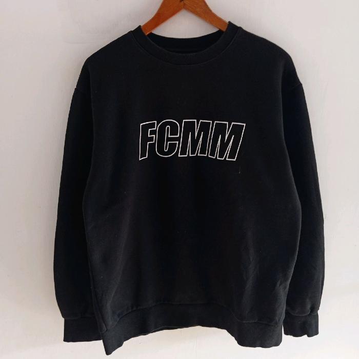 crewneck sweater sweatshirt FCMM big logo hitam