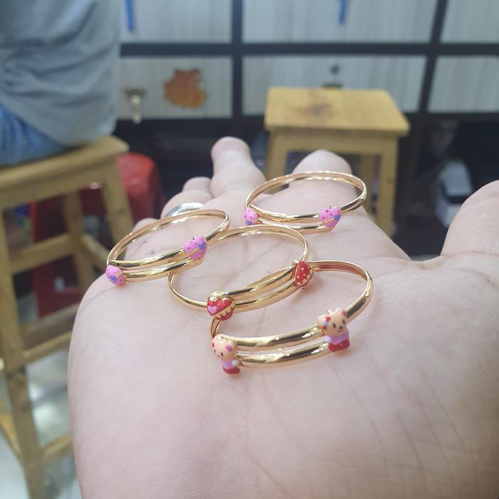 gelang anak serut emas karakter