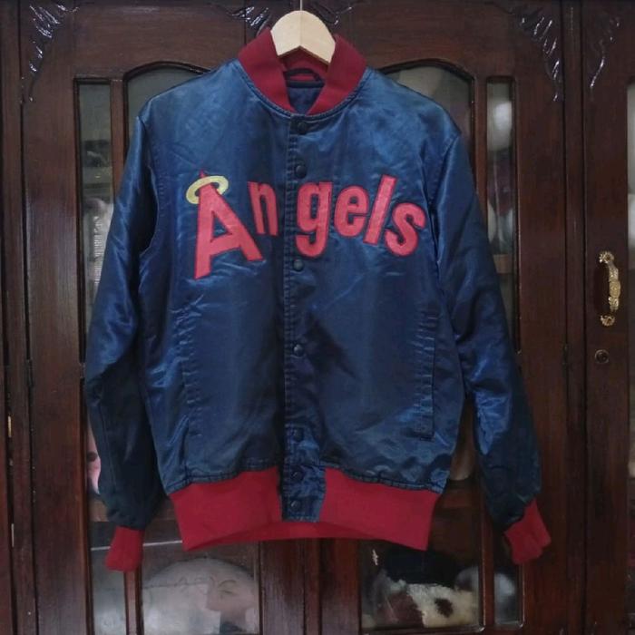 Jaket varsity Angels Biru dengan Lengan Merah dan Logo Angles