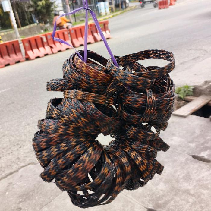 gelang kulit kayu angrek