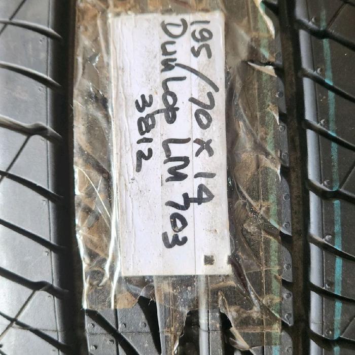 Dunlop 703 LM 195/70 R14 Tahun 2012