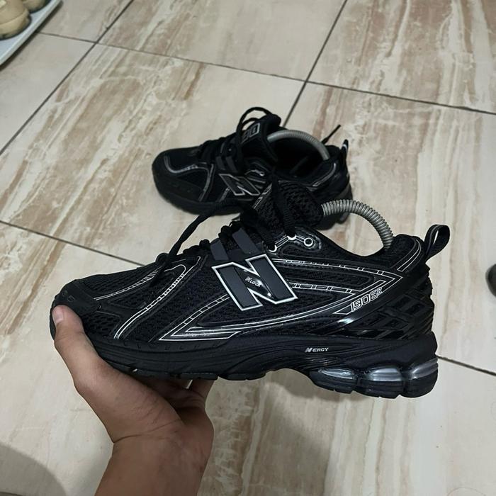 sepatu nb 1906r second size 40, 25 cm mulus