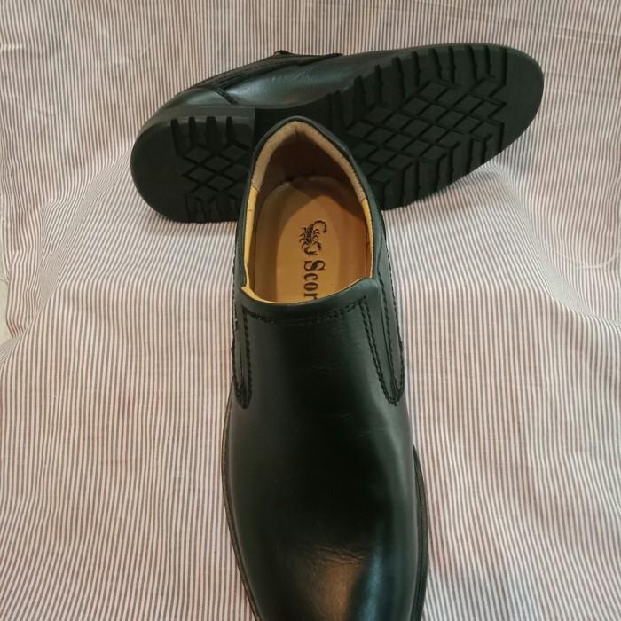 Sepatu Scorpion Pria Pantofel Kulit Asli Formal Kerja Kantor -8501 BL