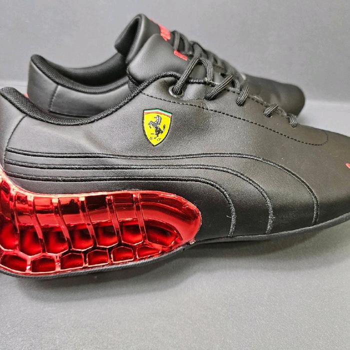 SEPATU PRiA SNEAKERS FERRARI  ROMA COLORWAYS BLACK RED MERAH Casual Shoes