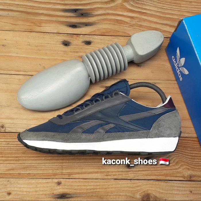 SEPATU SNEAKERS CASUAL REEBOK AZTEC CLASSIC NAVY BLUE ORIGINAL