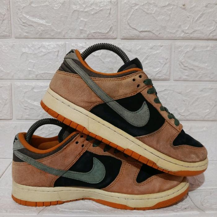 Sepatu Sneakers Dunk Low SP Retro Ugly size - 39