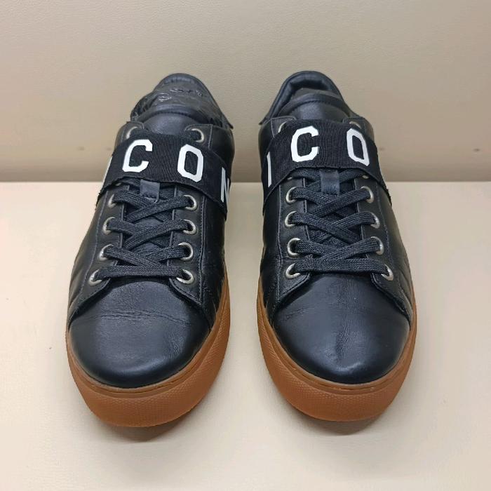 Dsquared2 Sepatu Casual Original Bekas Size 41 Insole 26 cm Made In Italy