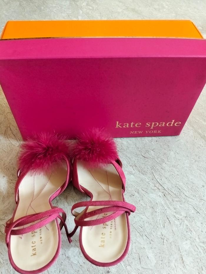 Sepatu Authentic High Heels dari Kate Spade New York Pompom (Preloved)