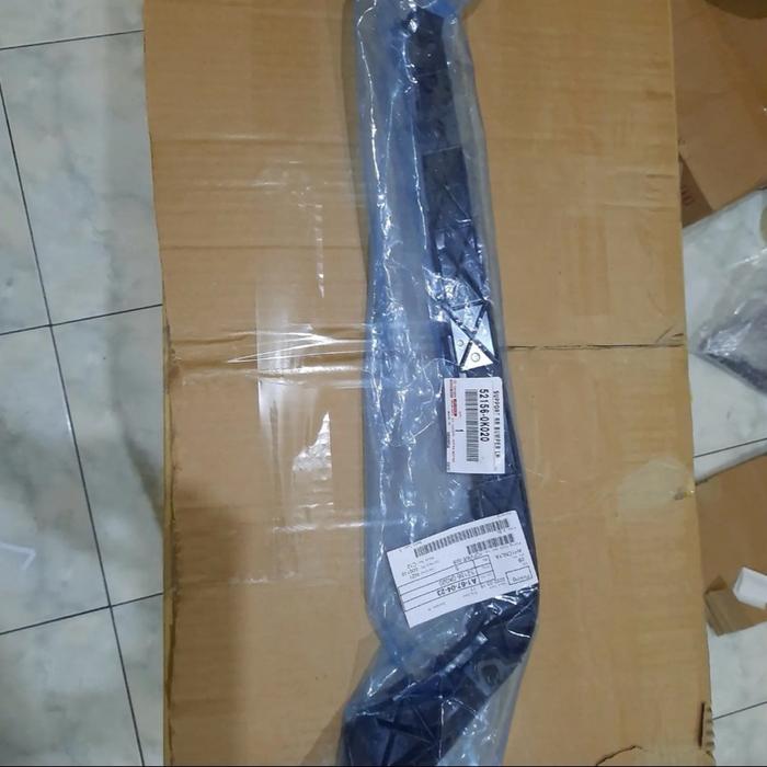 Bracket Breket Bemper Belakang Innova 2006 2007 2007 2009 2010 2011 2012 Original