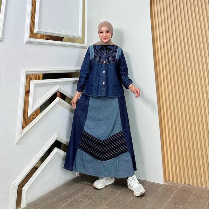AtarPedia Audrey One Set Jeans Salur Fashion Muslim Wanita Kekinian