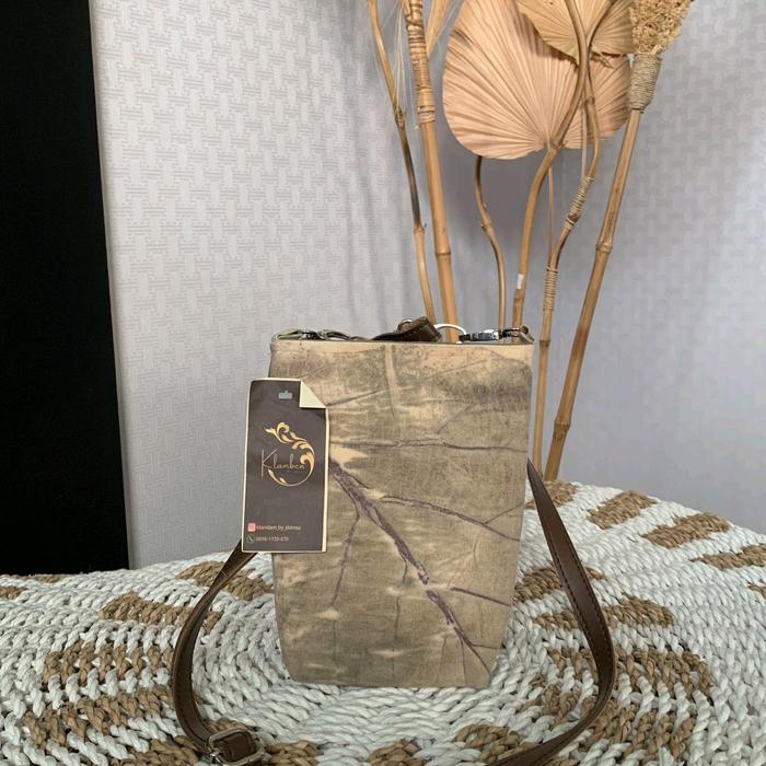 tas selempang eco print wanita