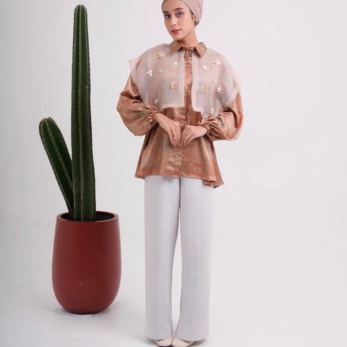 Canary blouse ochre premium