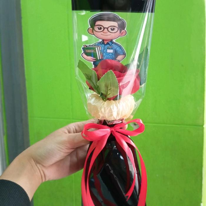 Bilflorist - buket mini transparan dengan Topper Guru + Bunga Mawar dan Pita spesial Hari Guru