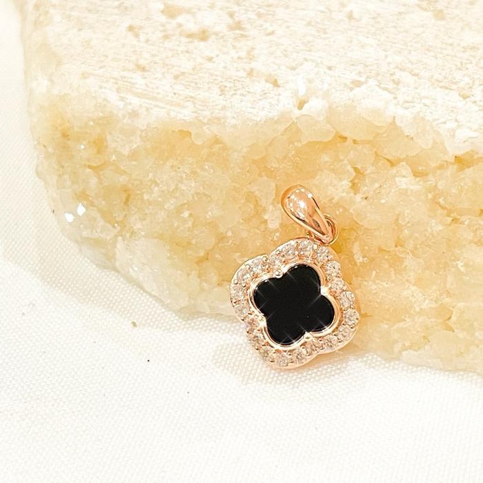 Liontin Clover Batu Hitam + Permata Rose Gold - Perak 925 Lapis Emas 18K