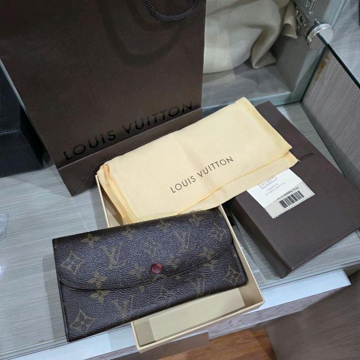 Dompet Louis Vuitton Original Emilie Monogram Rouge bekas second LV authentic original asli