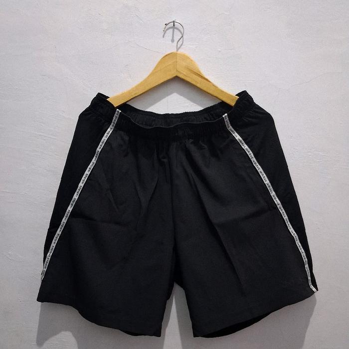 Celana pendek adidas second