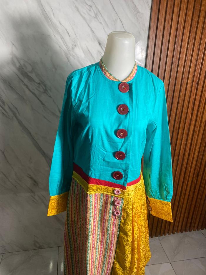 Tuneeca PL 003 By Kenes Butik size M