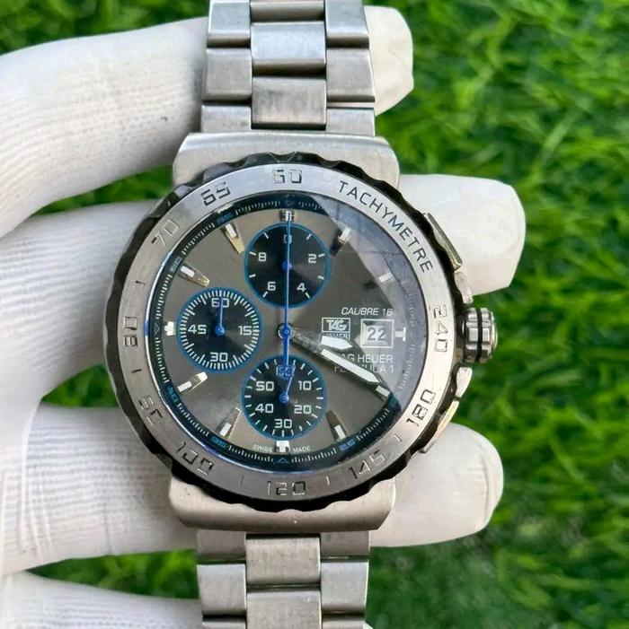 TH formula 1 calibre 16 chronograph military divers not omega tudor