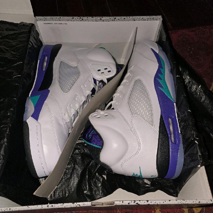 Air Jordan 5 Grape us 13 / eu 47.5 BNIB Sneakers