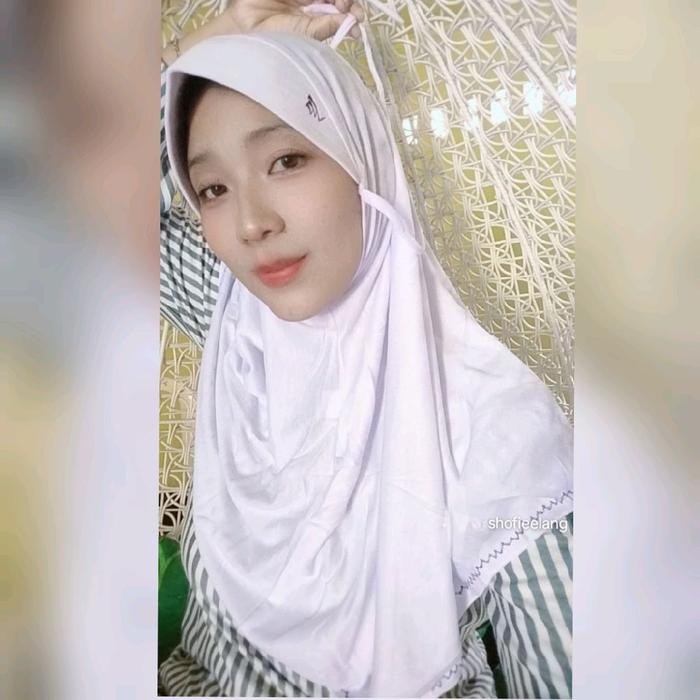 jilbab/kerudung/hijab sekolah bergo pet tali putih SD-SMP Instan