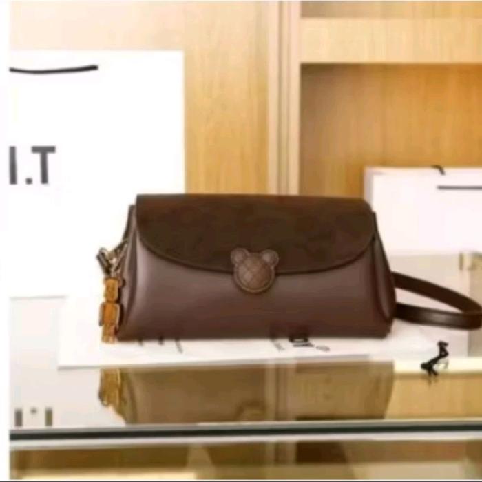 Tas selempang boo berries