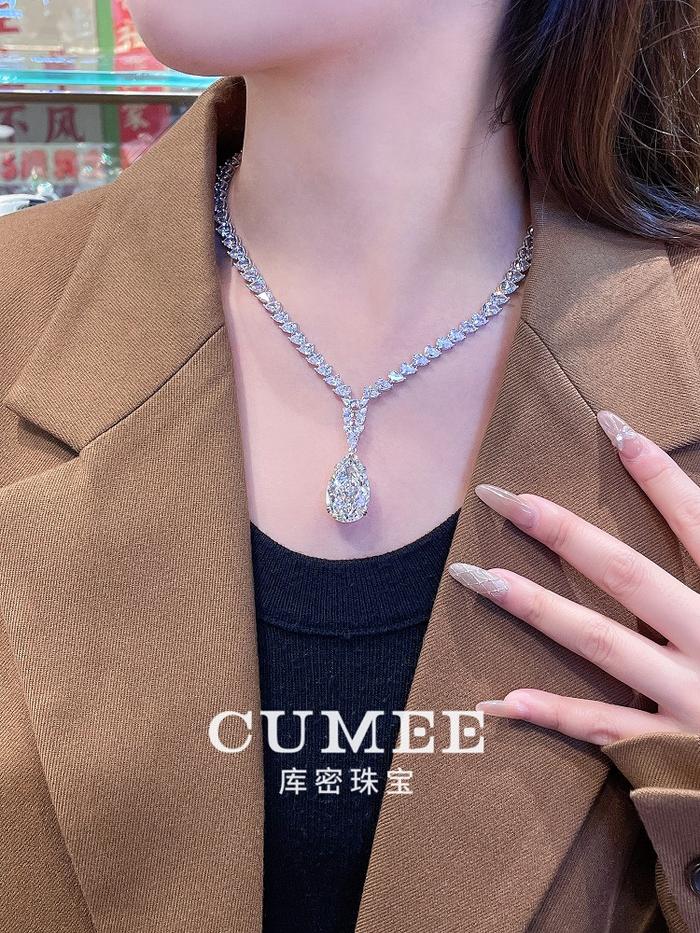 CUMEE Fashion Diamond for Women Wedding  Bride Luxury High Carbon Diamond Pendant High Grade Necklac