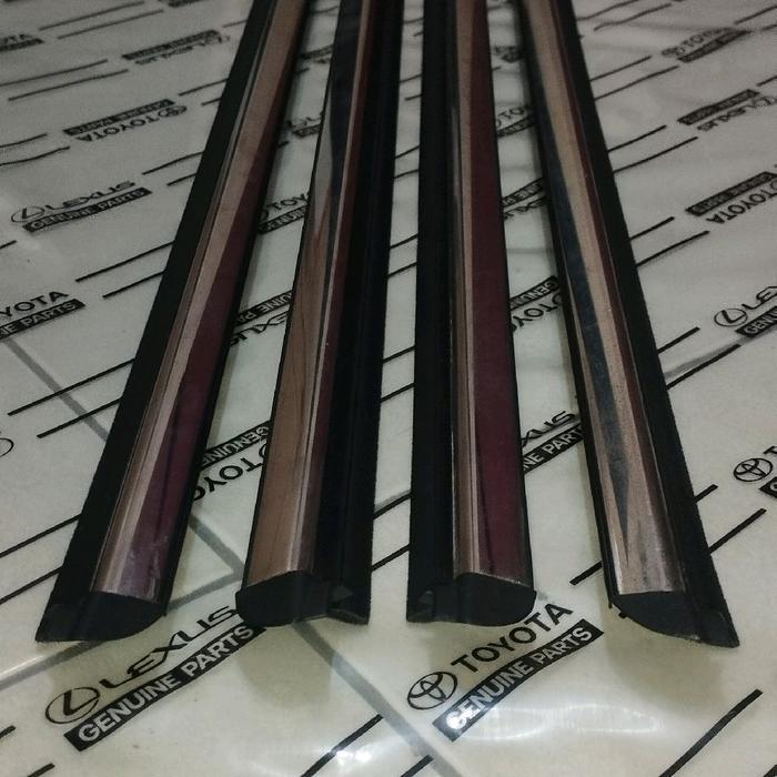 Pelipit Kaca Luar Vios Gen 1 2003-2007 Chrome 4pcs - Car A1