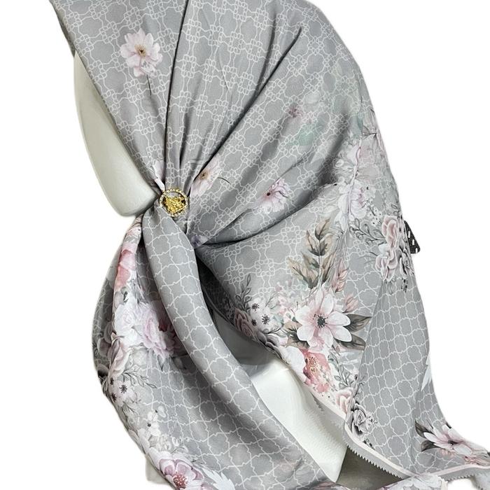 FYF Hijab Motif Segiempat Edisi Syahrini Scarf Bahan Voal Soft Ukuran 115x115 Mewah Elegan untuk Aca