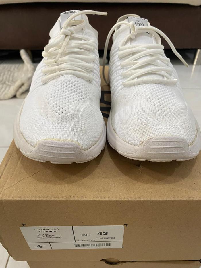 Sepatu Sneakers Pria Branded - NAH Project