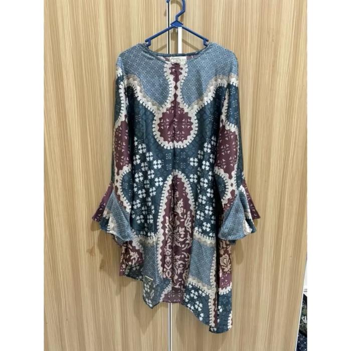 Baju Wearing Klamby Preloved