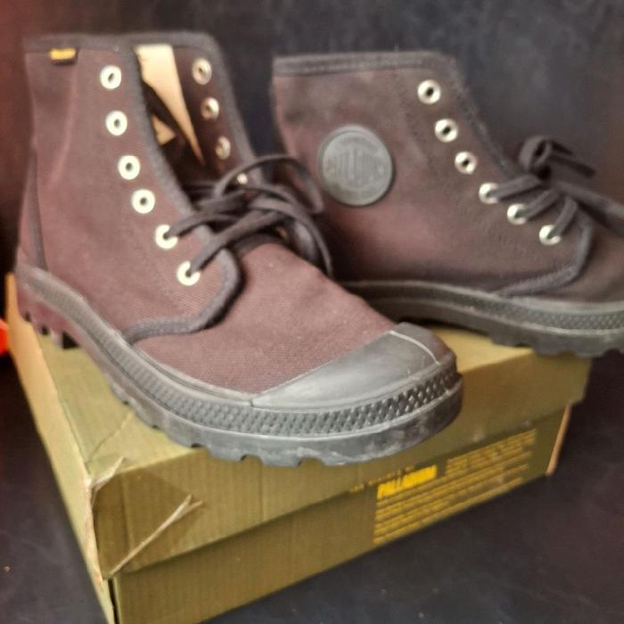Sepatu Palladium Pampa Hi Canvas Coklat Size 40 Original Unisex