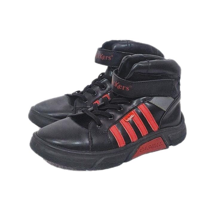 Sepatu Sneakers "KICKERS" Anak Laki-laki Warna Hitam Stripe Merah - Size 35 (Preloved/Bekas)