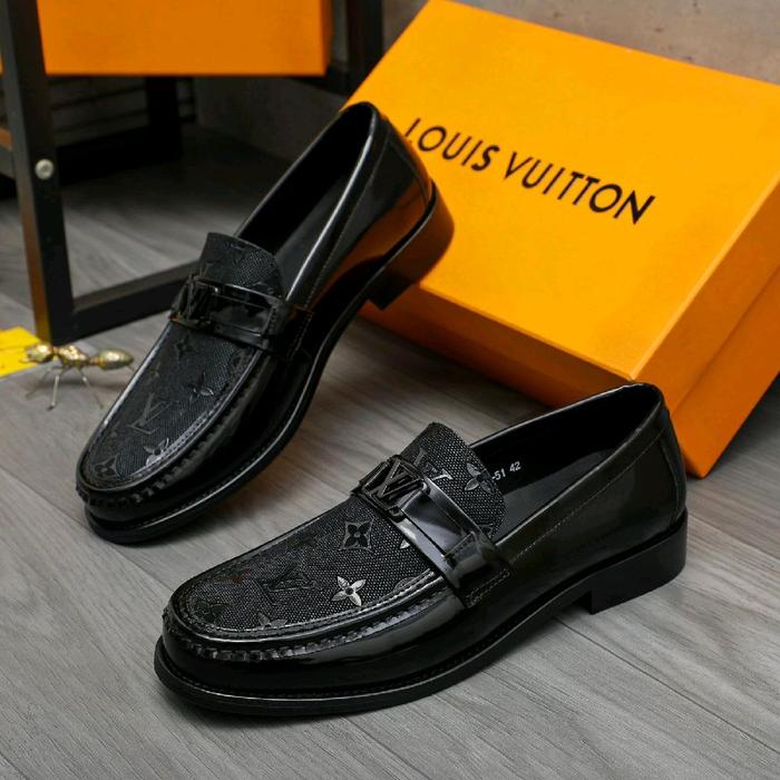 SEPATU CASUAL LOAFER PRIA IMPORT LV'3996 BRANDED MIROR