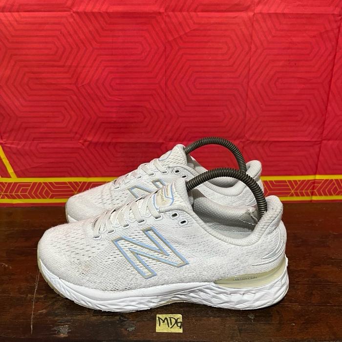 Sepatu second ori new balance fresh foam 880 size 38