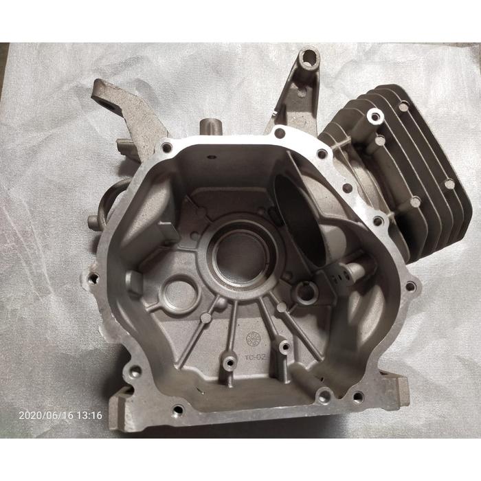 GX390 crankcase / blok mesin penggerak (engine 390 / 12 HP)